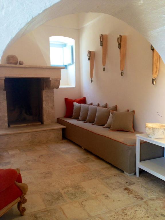 Masseria Corte Degli Asini Montalbano  Exterior foto